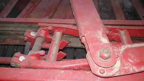 ขายตามสภาพเครื่องอัดฟางนิ้วฮอลแลนสวยใช้งานได้เลย ขายตามสภาพเครื่องอัดฟางนิ้วฮอลแลนสวยใช้งานได้เลย