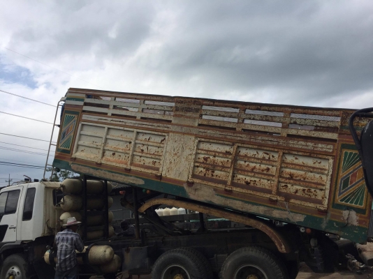 ขายกะบะพร้อมลูกดั้ม ฮีโน่ 226