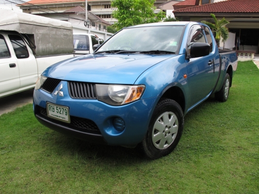 TRITON 2.5 GL แคป ปี 2007 วิ่งน้อย ผ่อน 4,900 ต่อเดือน TRITON 2.5 GL แคป ปี 2007 วิ่งน้อย ผ่อน 4,900 ต่อเดือน