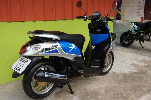 ขาย YAMAHA FINO เดิม รถปี 52 ล้อแม็ก ขอบ 12 ยางเรเดียลVee rubber