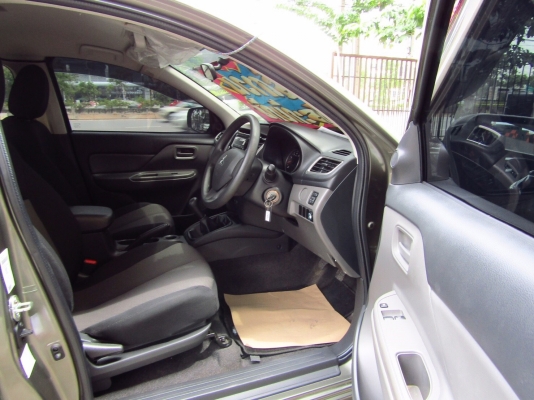 MITSUBISHI TRITON 2.4CAB LPG เกียร์MT ปี 2015 โทร 062-991-6649 ดาวออโต้เบสท์