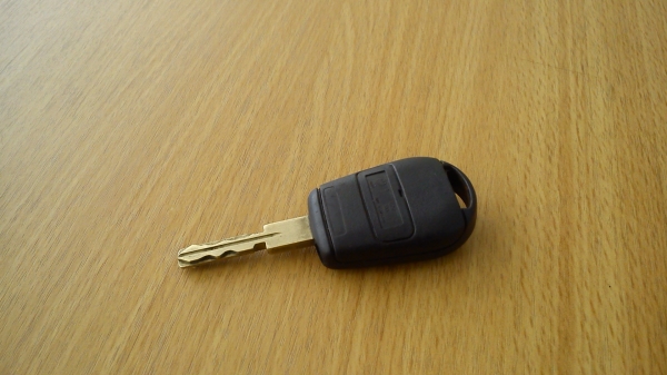 ดอกกุญแจรีโมท ของรถ BMW แท้ ดอกกุญแจรีโมท ของรถ BMW แท้