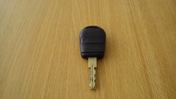 ดอกกุญแจรีโมท ของรถ BMW แท้ ดอกกุญแจรีโมท ของรถ BMW แท้