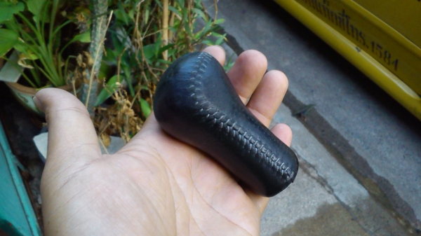 หัวเกียร์ หนังเย็บ เกียร์ธรรมดาใส่รถTOYOTA หัวเกียร์ หนังเย็บ เกียร์ธรรมดาใส่รถTOYOTA