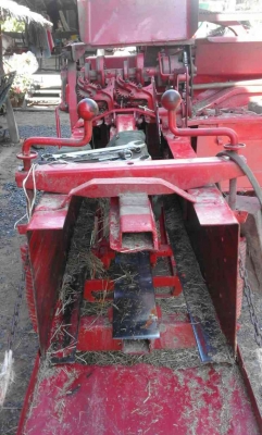 ขายตามสภาพเครื่องอัดฟางแมคซี120  ป้ายขาว