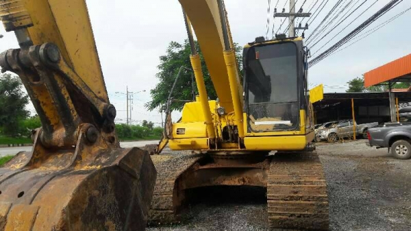 ขายKOBELCO SK120 MART 3  เอกสารอินวอย รถทำงานได้ทั้งวันไม่โหลด กล่องจออยู่ครบไฟฟ้าตัด เครื่อง ปั้มดี โช่ดีบูชไม่แตก สภาพภายนอกตามรูปภาพ ราคา 495,000 บ.รถอยู่ขอนแก่น สนใจติดต่อ 0835601591 หรือ 0903494058