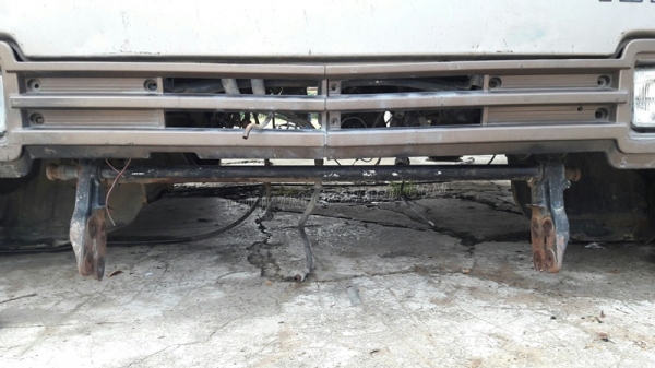 หัวรถ HINO รุ่น F18  อุปกรณ์เฟอร์นิเจอร์ทุกอย่างมีครบ