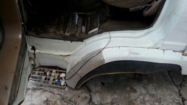 หัวรถ HINO รุ่น F18  อุปกรณ์เฟอร์นิเจอร์ทุกอย่างมีครบ