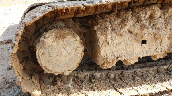 ขาย 1,590,000 KOBELCO sk 200-8 super  YN 12 เครื่องดี ปั้มแรง ไฟฟ้าครบ ช่วงล่างเต็ม เอกสารแจ้งจำหน่าย (รถอยู่นครปฐม) 090-772-3710 090-772-3708