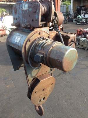 รอกไฟฟ้าHITACHI 2.8ton