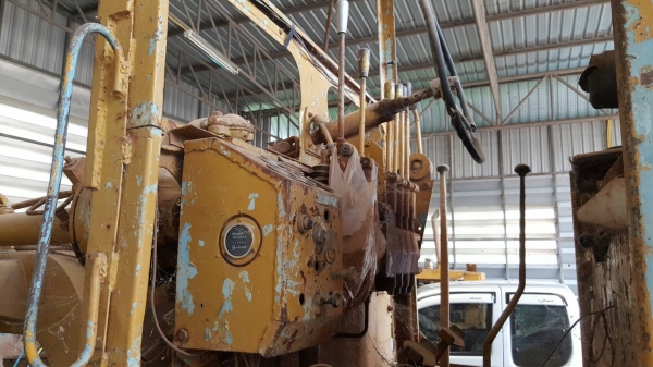 ขาย รถเกรด GALION รถใช้งานได้ เอกสารใบซื้อขาย ราคาคุยกันได้ครับ