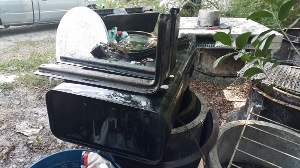 ถังน้ำมันรถ 10 ล้อ isuzu