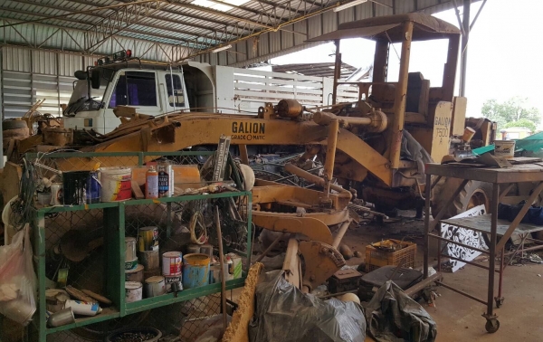 ขายตามสภาพเป็นอะไหล่ รถเกรด GALION T-500 A ราคาต่อรองได้