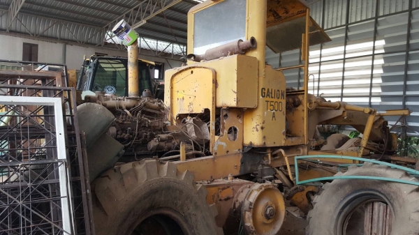 ขายตามสภาพเป็นอะไหล่ รถเกรด GALION T-500 A ราคาต่อรองได้