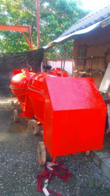 ขายด่วน โม่ปูน  พร้อมเครืองคูโบต้า ใช้งานได้ทันที สภาพสวยแจ่มคับ