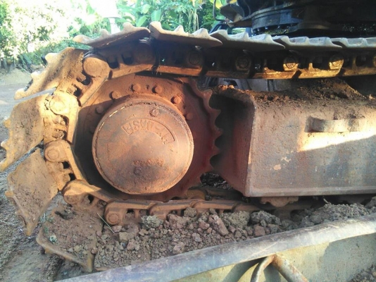 **299,000 บ.ต่อรอง/// แบคโฮ KOMATSU PC150 รุ่น1 เครื่อง+ปั้ม เดิม แรงดี บูมอาร์มสวย เอวแน่น ช่วงล่าง75\% โซ่หนา แทร็กสวย สป็อคเก็ต75\% รถทำงานดี แรง ดี พร้อมใช้งาน ไม่มีเล่ม มีสัญญาซื้อขาย ขายตามสภาพ **ขาย KOMATSU PC150 รุ่น1 แบคโฮสภาพดี พร้อมใช้งาน เอกสารส