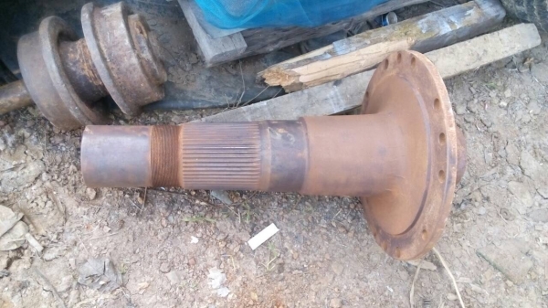 ขาย ฮ้าปรถแทรกเตอร์ D-5-B ฮ้าปเล็ก สภาพเก่าเก็บ ขายไม่แพงครับ