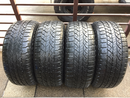 ยาง All Yokohama 265 60 18 สิ้นปี12 ดอกเต็ม ไม่มีปะ ราคาไม่แพง