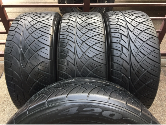 ยาง Nitto 420s 265 50 20 ดอกเยอะ พร้อมใช้งาน ราคาไม่แพง ยาง Nitto 420s 265 50 20 ดอกเยอะ พร้อมใช้งาน ราคาไม่แพง