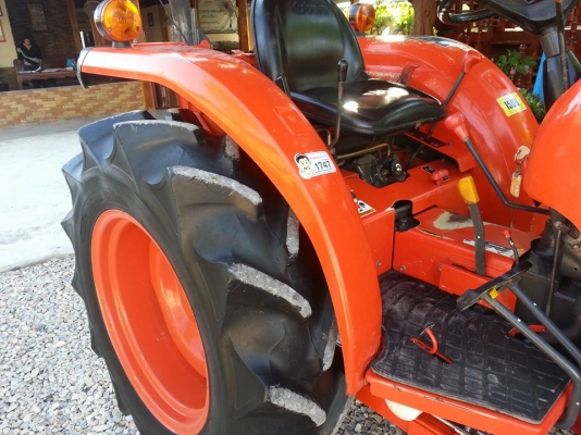 คูโบต้า L3608DT รถคัดเกรด A ใบมีดดันหน้า ผานหลังใหม่ มือเดียวออกห้าง