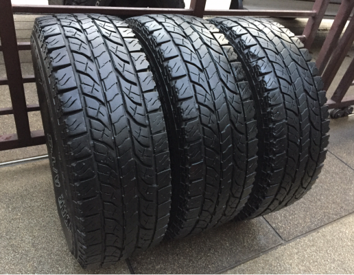 ยาง All Yokohama 31 10.5 R15 กลางปี14 ดอกเต็ม ไม่มีปะ จำนวน 3เส้น ราคาไม่แพง