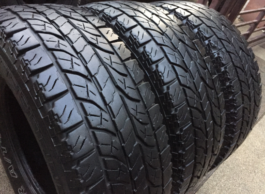 ยาง All Yokohama 31 10.5 R15 กลางปี14 ดอกเต็ม ไม่มีปะ จำนวน 3เส้น ราคาไม่แพง