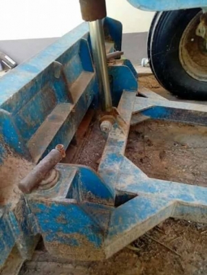 รถไถ Ford 6600