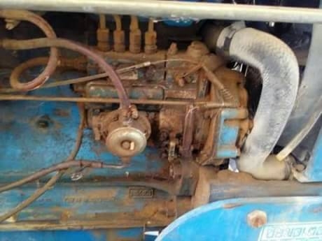 รถไถ Ford 6600