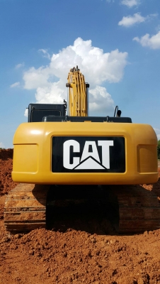 ขายด่วน CAT 320D สภาพสวยพร้อมลุยงาน เครื่องปั้มแรงดี รถสวย ไม่มีเยิ้ม เดิมๆทั้งคัน 26xxกว่าชั่วโมง โซ่ช่วงล่างสวย เอกสารใบแจ้งจำหน่าย เมโทร ภายในสวย
