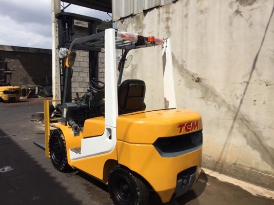 TCM รุ่น T6 FD30 เสา 4 เมตร เครื่องดีเซล ISUZU-C240 เกียร์ Auto TCM รุ่น T6 FD30 เสา 4 เมตร เครื่องดีเซล ISUZU-C240 เกียร์ Auto