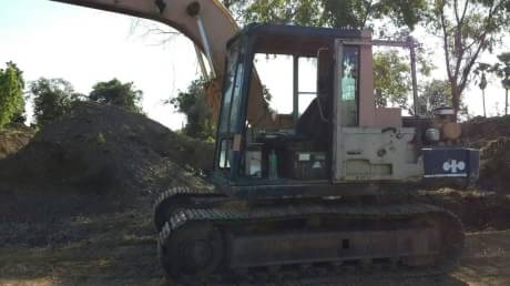 KOMATSU PC 100-3 KOMATSU PC 100-3