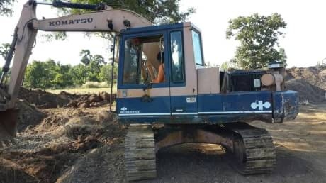 KOMATSU PC 100-3 KOMATSU PC 100-3