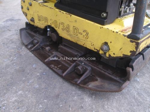 เครื่องตบดิน BOMAG BPP30/38 D-3 ขนาด 4.7PS เครื่องยนต์ดีเซล รหัสสินค้า 80904427 www.nihonmono.com เครื่องตบดิน BOMAG BPP30/38 D-3 ขนาด 4.7PS เครื่องยนต์ดีเซล รหัสสินค้า 80904427 www.nihonmono.com