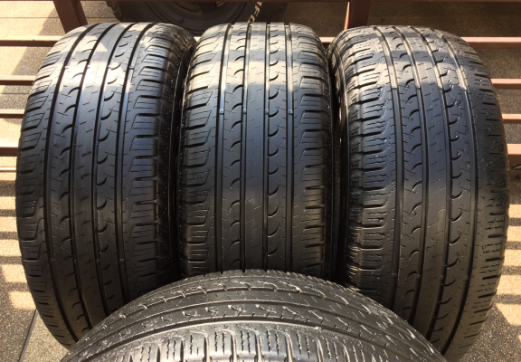 ยาง Goodyear 265 60 18 กลางปี14 ดอกเต็ม ใช้ยาว ราคาไม่แพง ยาง Goodyear 265 60 18 กลางปี14 ดอกเต็ม ใช้ยาว ราคาไม่แพง