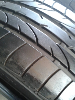 225/50R17   BRIDGESTONE POTENZA รันแฟลต ชุด 4 เส้น  tel. 081-427-3941