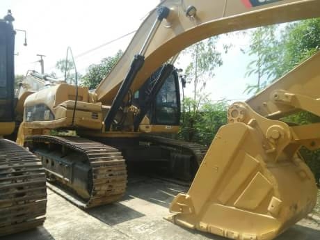 CAT 330D CAT 330D