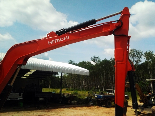 ขายรถแบ๊คโฮ ขนาด 4 ตัน ทำสี HITACHI EX-40 รุ่นใหม่ คอนโทรลสั้น บูม-อาร์มต่อยาวพิเศษ (ปรับลดราคาจาก 3