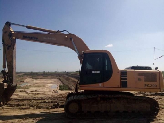 รถแบคโฮ รถแบคโฮ