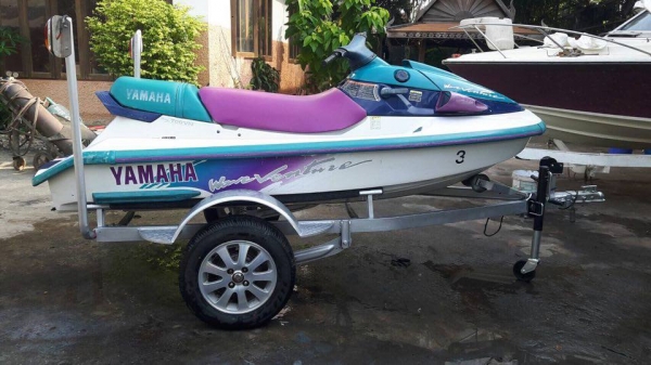 ขายเจ็ตสกีVN700 มีเกียร์ถอย3ที่นั่ง เก่าเชียงกง ลองขับแล้วสภาพดีมากพร้อมเทเลอร์ใหม่ยางใหม่หากสนใจจริงพาไปลองก่อนซื้อ ขาย 88000 บาท