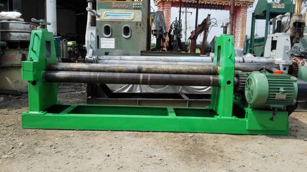 ** SOLD ** เครื่องม้วนเหล็กแผ่นประกอบใหม่ 5 ฟุต 150 cm เพลาตัน ม้วนหนา 6 mm ไฟ 380V เอางานมาเทสได้