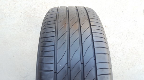 ขายยาง215/60/16 ปี 15 MICHERLIN 3ST 4 เส้น