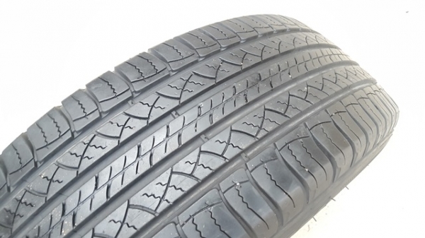 ขายยาง225/65/17 ปี 4514 MICHERLIN 4 เส้น