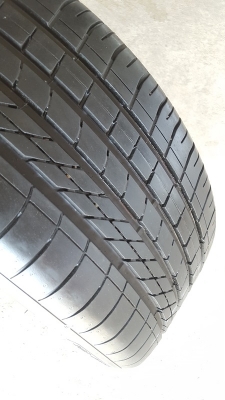 ขายยาง225/45/17 ปี 4713 GOODYEAR 4 เส้น