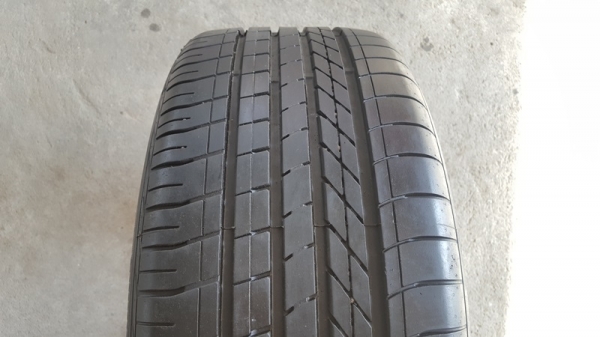 ขายยาง225/45/17 ปี 4713 GOODYEAR 4 เส้น