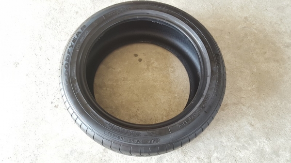 ขายยาง225/45/17 ปี 4713 GOODYEAR 4 เส้น