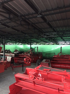 ขายเครื่องอัดฟางนำเข้า ขายเครื่องอัดฟางนำเข้า