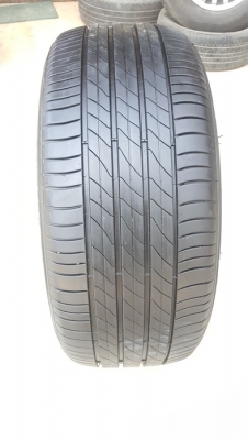 ขายยาง225/50/17 ปี  4215 MICHERLIN 3ST 4 เส้น