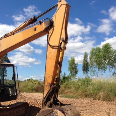 ขอบคุณเสี่ยยโสธร รถแบคโฮ Komatsu -5 120 ไฟฟ้าตัดรถหน้างาน ราคาคุยได้