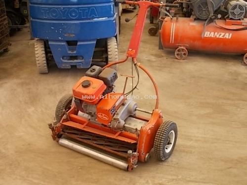 รถตัดหญ้าแบบเดินตาม TSUCHIYA TS26S  รหัสสินค้า 80803024 www.nihonmono.com