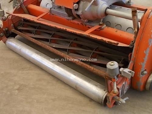 รถตัดหญ้าแบบเดินตาม TSUCHIYA TS26S  รหัสสินค้า 80803024 www.nihonmono.com